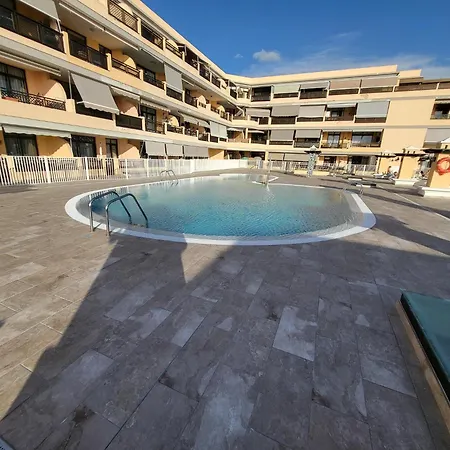 Sunset Santiago Apartman *